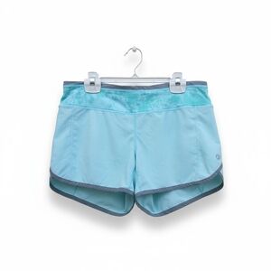 Lululemon Run Speed Tracker Shorts Size 6 Mint